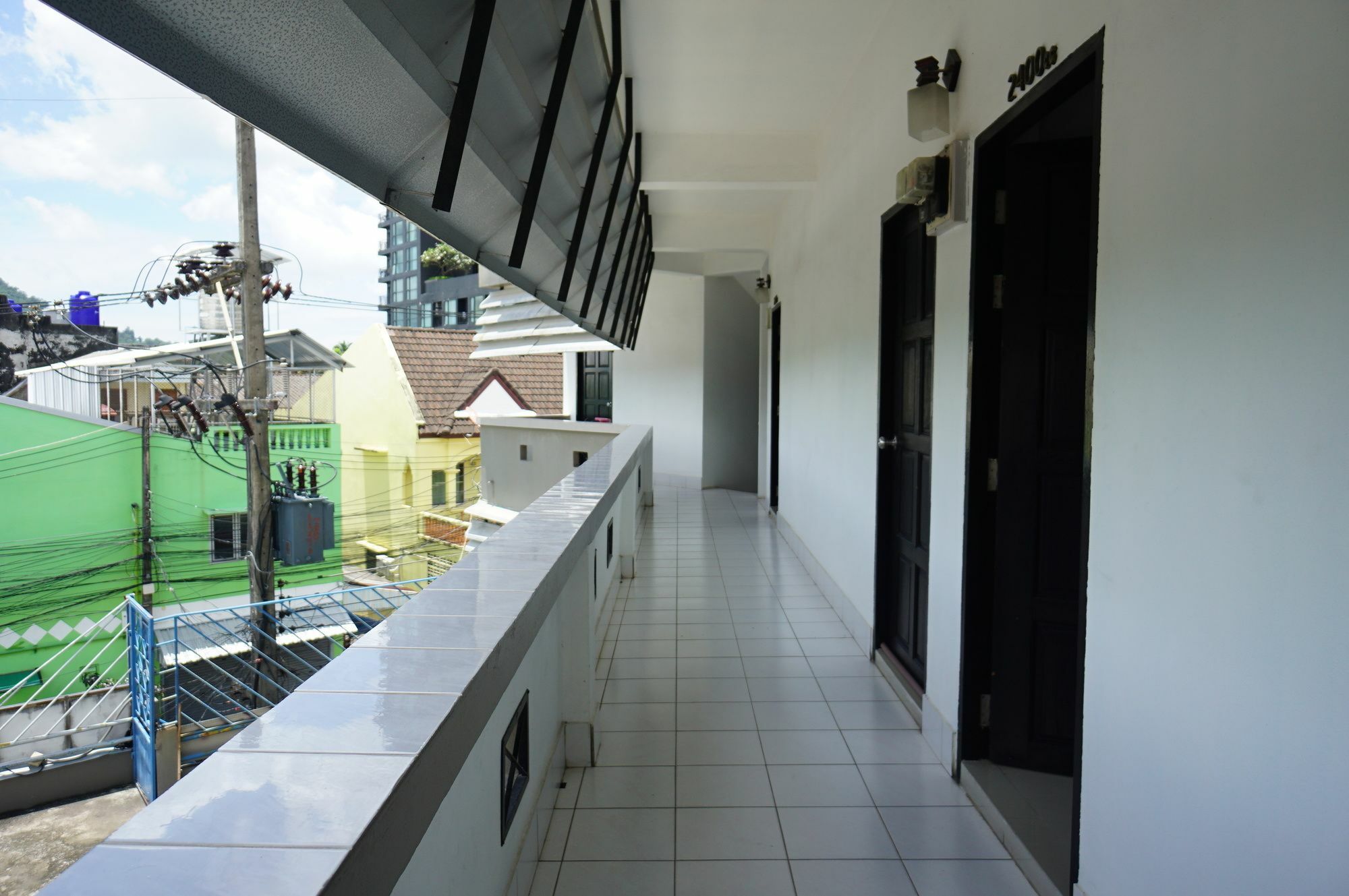 The Auto Place Phuket Exterior foto